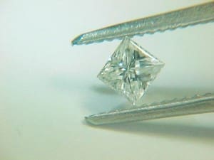 Diamond White Princess VS2 3×2.7mm 0.14crts