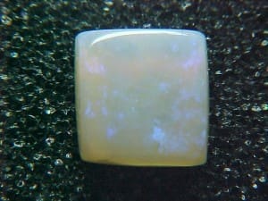 Opal Square 8.3x8x3mm 1.60crts