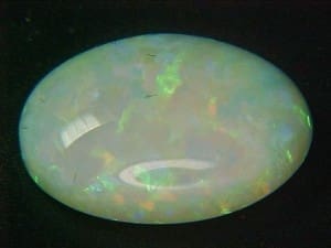 Opal Oval 16.5x12mm 5.80crts
