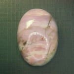 Opal Peruvian Pink Oval 32x22mm 41crts