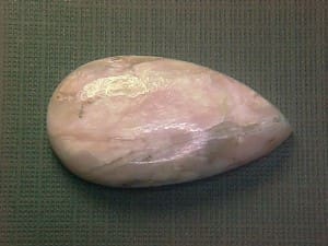 Opal Peruvian Pink Pear 35x19mm 36crts