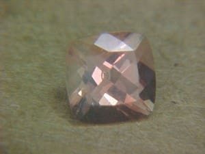 Sunstone Cushion 5.5mm 0.64crts