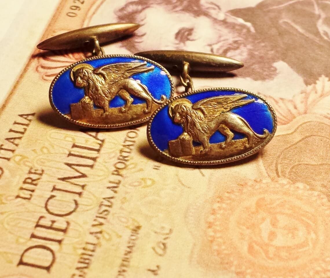 vintage cameo