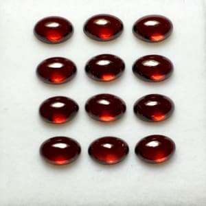 Garnet Cabochon Oval 6x4mm (12 pcs Parcel)