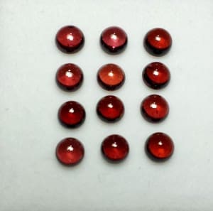 Garnet Cabochon Round 4mm (12 pcs Parcel)
