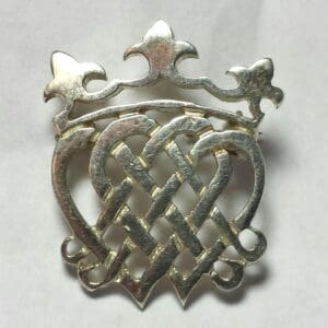 (T8) Estate European Heart Royal Crown Crest 925 Silver Pin