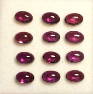 Garnet Raspberry Cabochon Oval 6x4mm (12 Pcs)