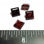 Garnet Square Cut 6mm (4 Pcs)