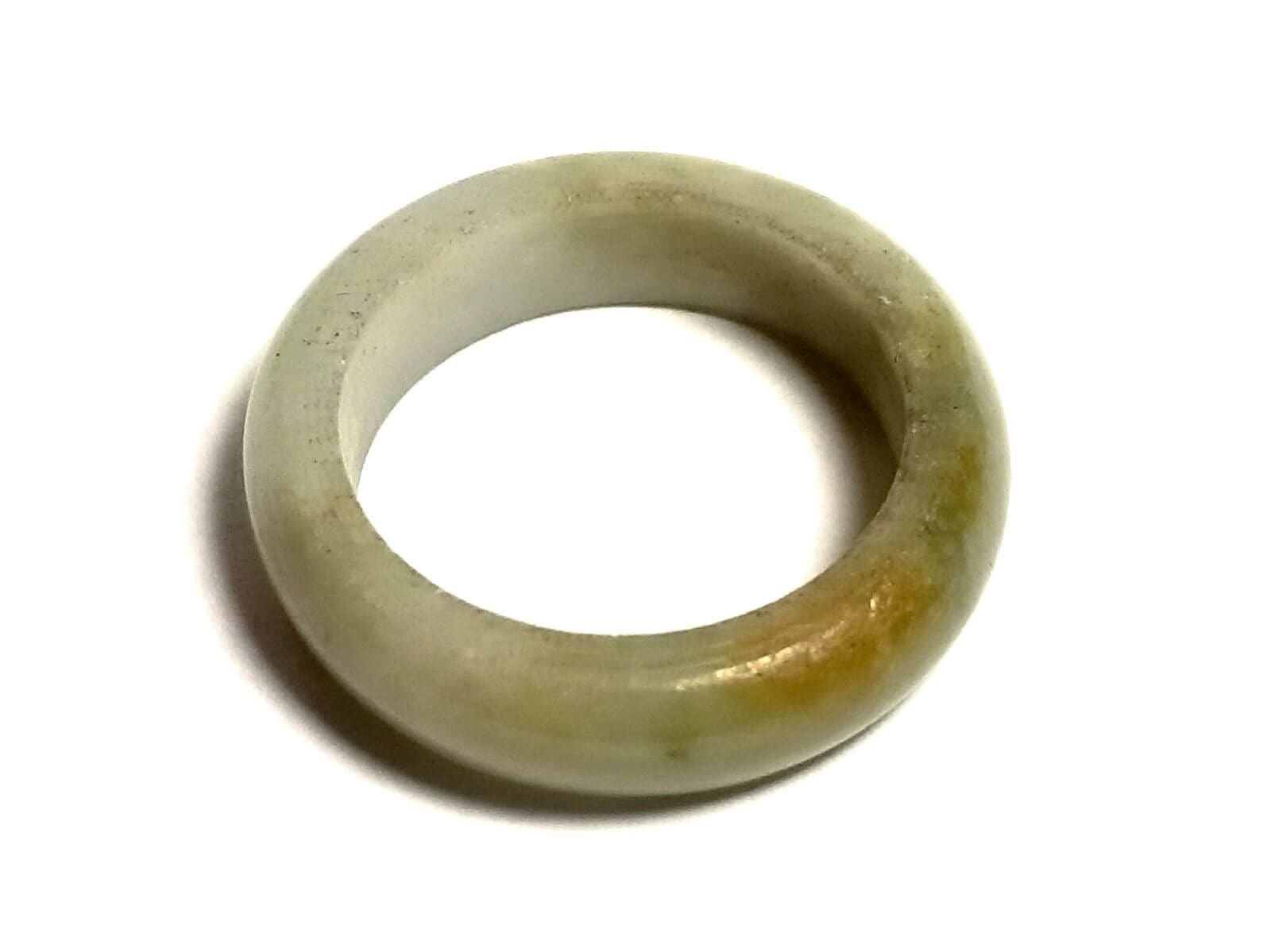 Jade Ring 18.2 Crts Size 7.5 - Image 2