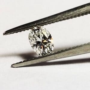 Diamond White Oval SI1 5x4mm 0.30crts