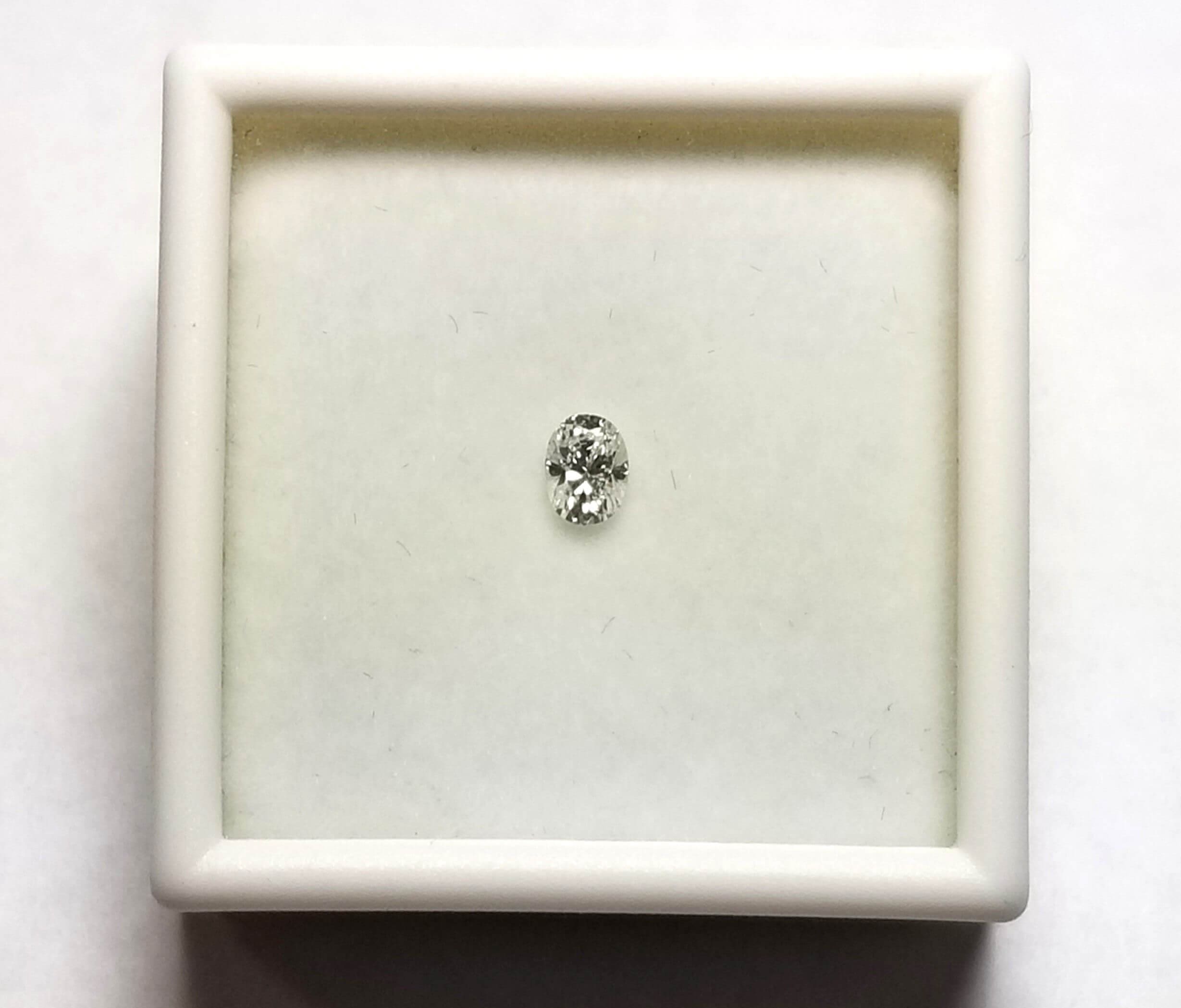 Diamond White Oval SI1 5x4mm 0.30crts - Image 2