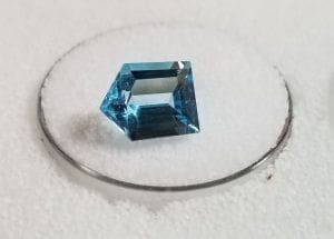 Topaz Blue Fantasy Penta 9.8x8mm 3.35crts