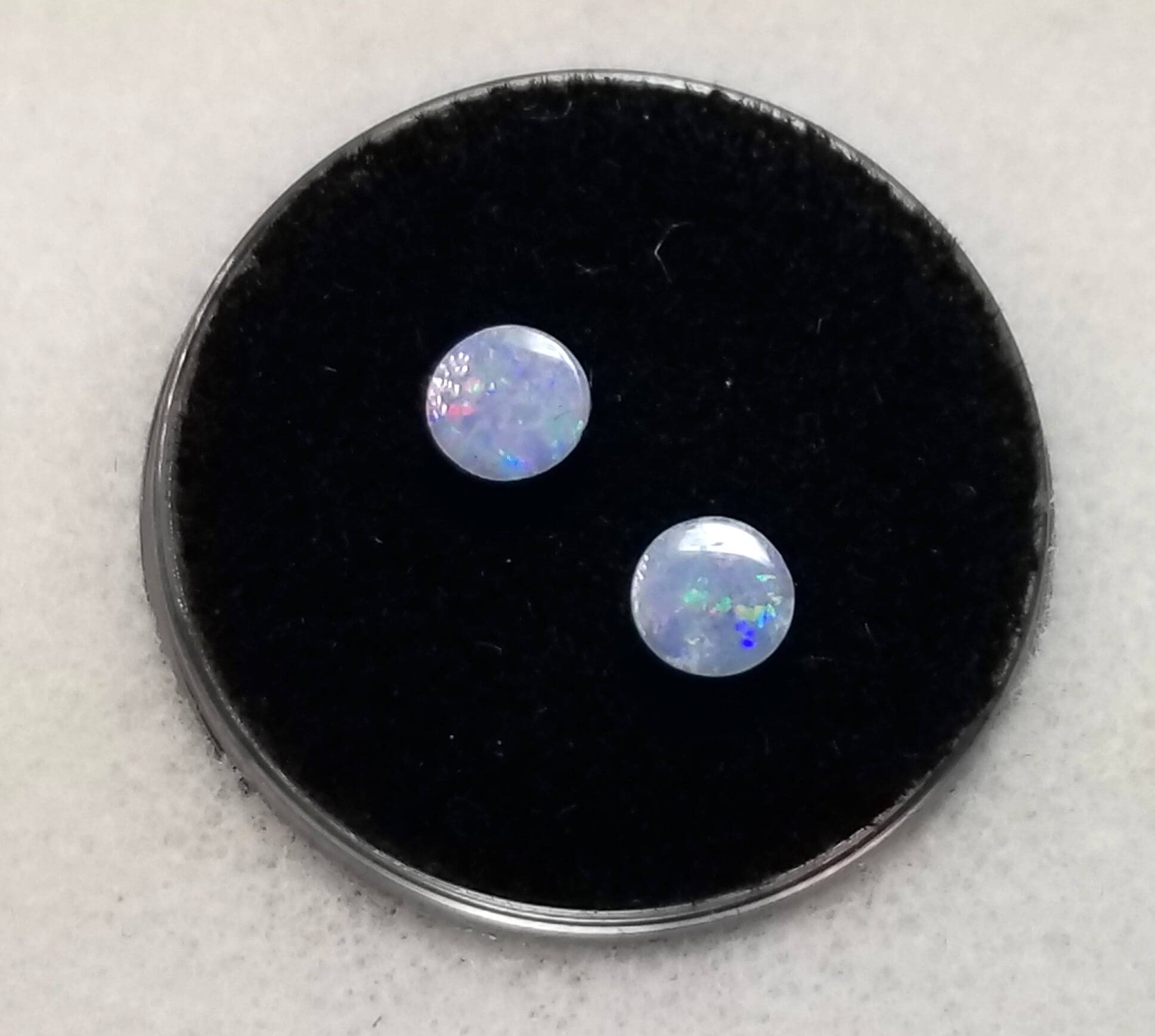 (J5) Opal Australian Round Doublet 5mm 0.85ctw (2Pcs)