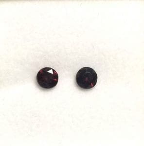 Garnet Round 4mm (2pcs)