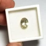 Sunstone Oval Vortex Golden 11X8mm 2.70crts