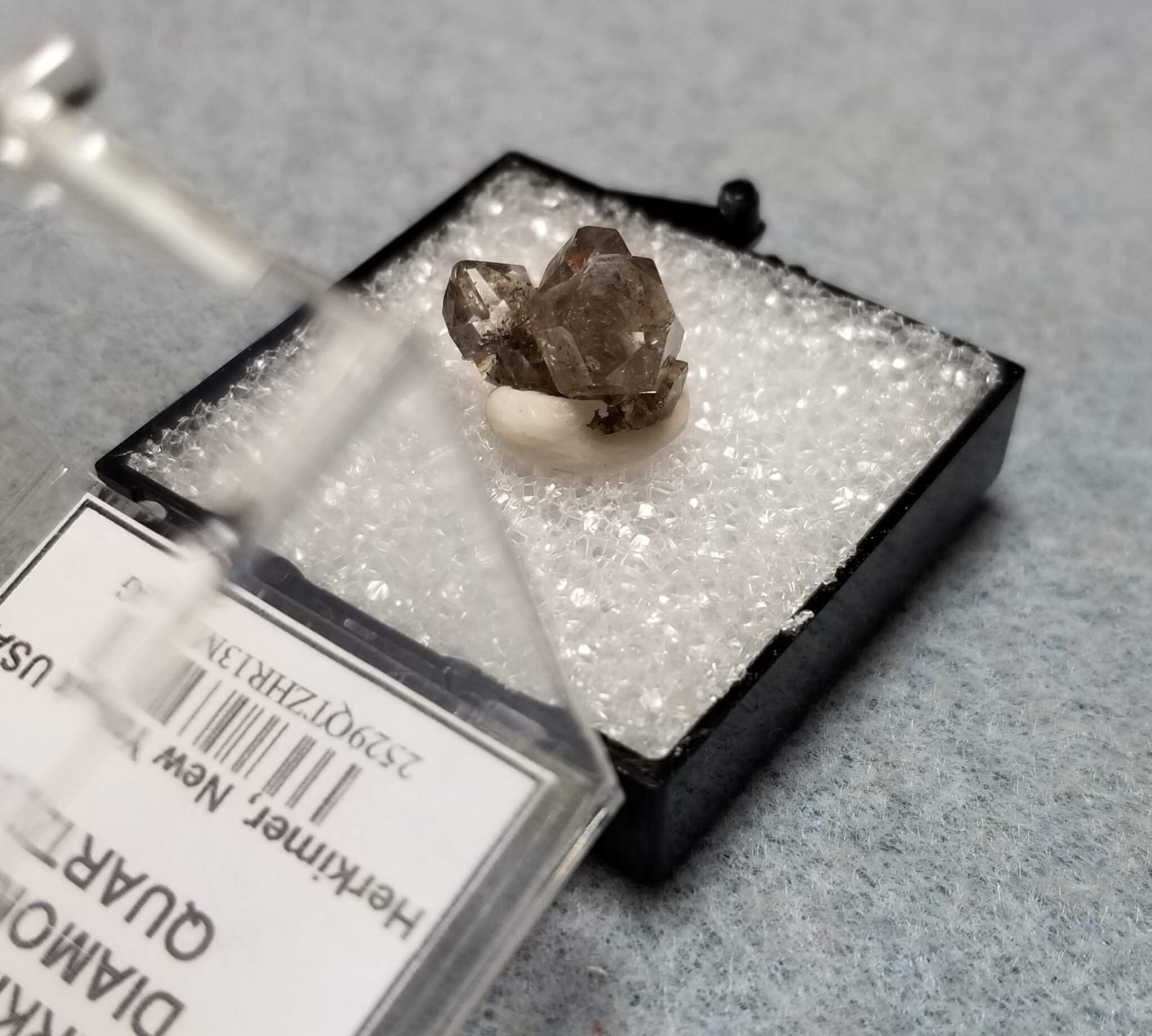 Quartz Herkimer Diamond Specimen Thumbnail 13x7.25mm 1.14Grams - Image 5