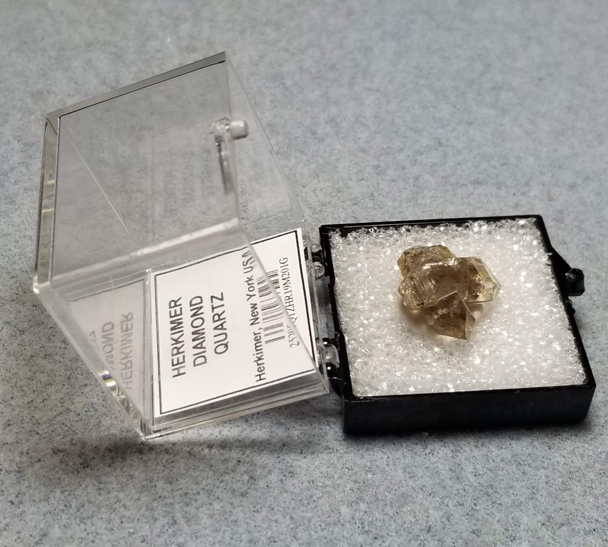 Quartz Herkimer Diamond Specimen Thumbnail 19x16mm 2.01Grams - Image 3