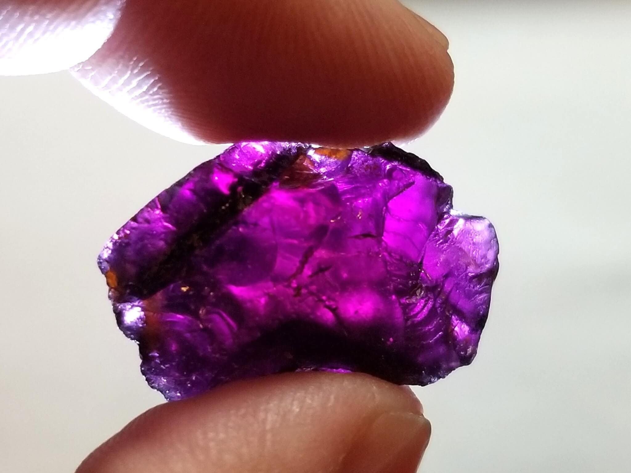 Garnet Tanzania Purple Rough Specimen 28x18mm 50.46Crts