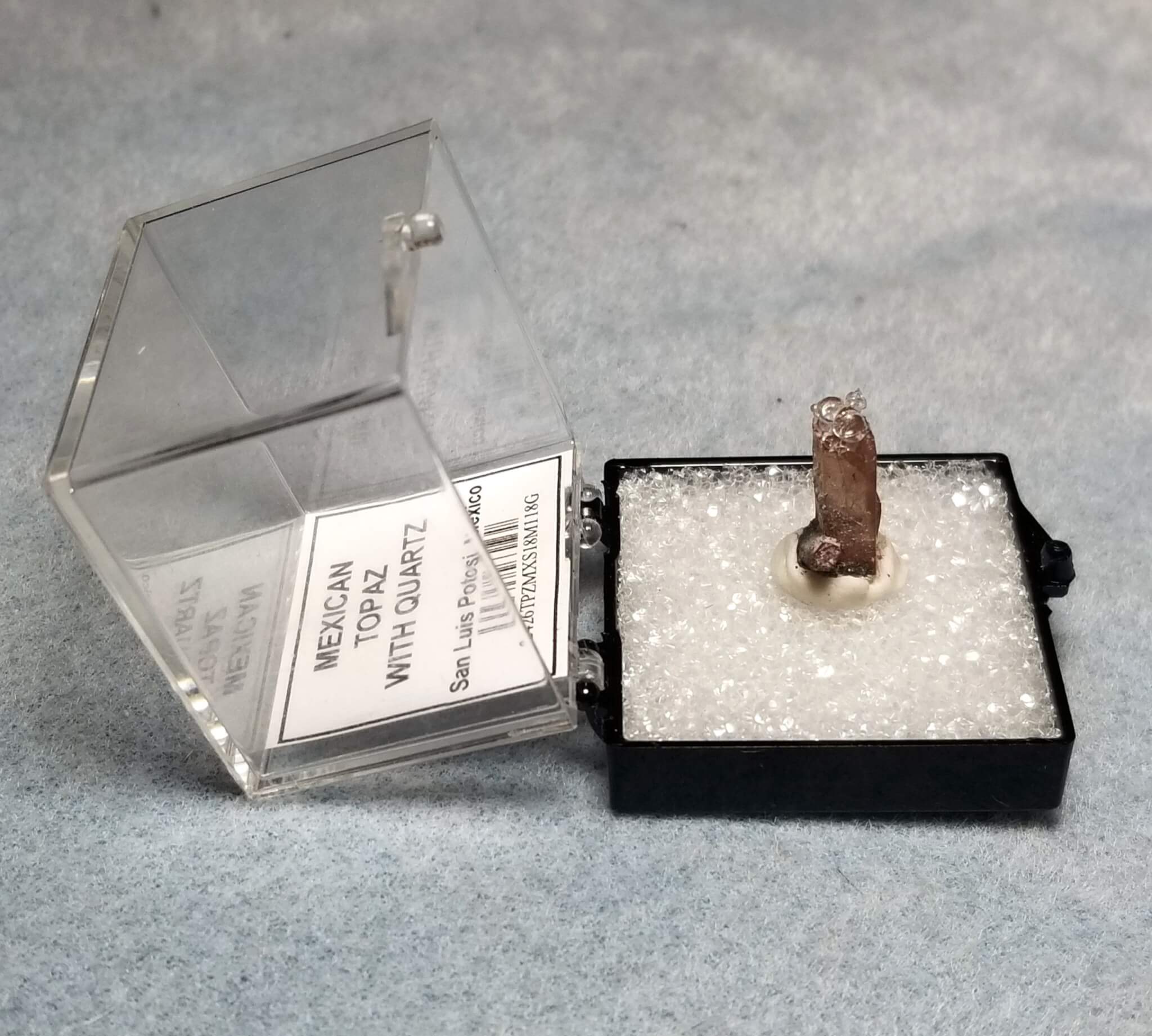 Topaz Mexican with Quartz Druzy Top Specimen Thumbnail 18.5x5mm 5.90crts - Image 3