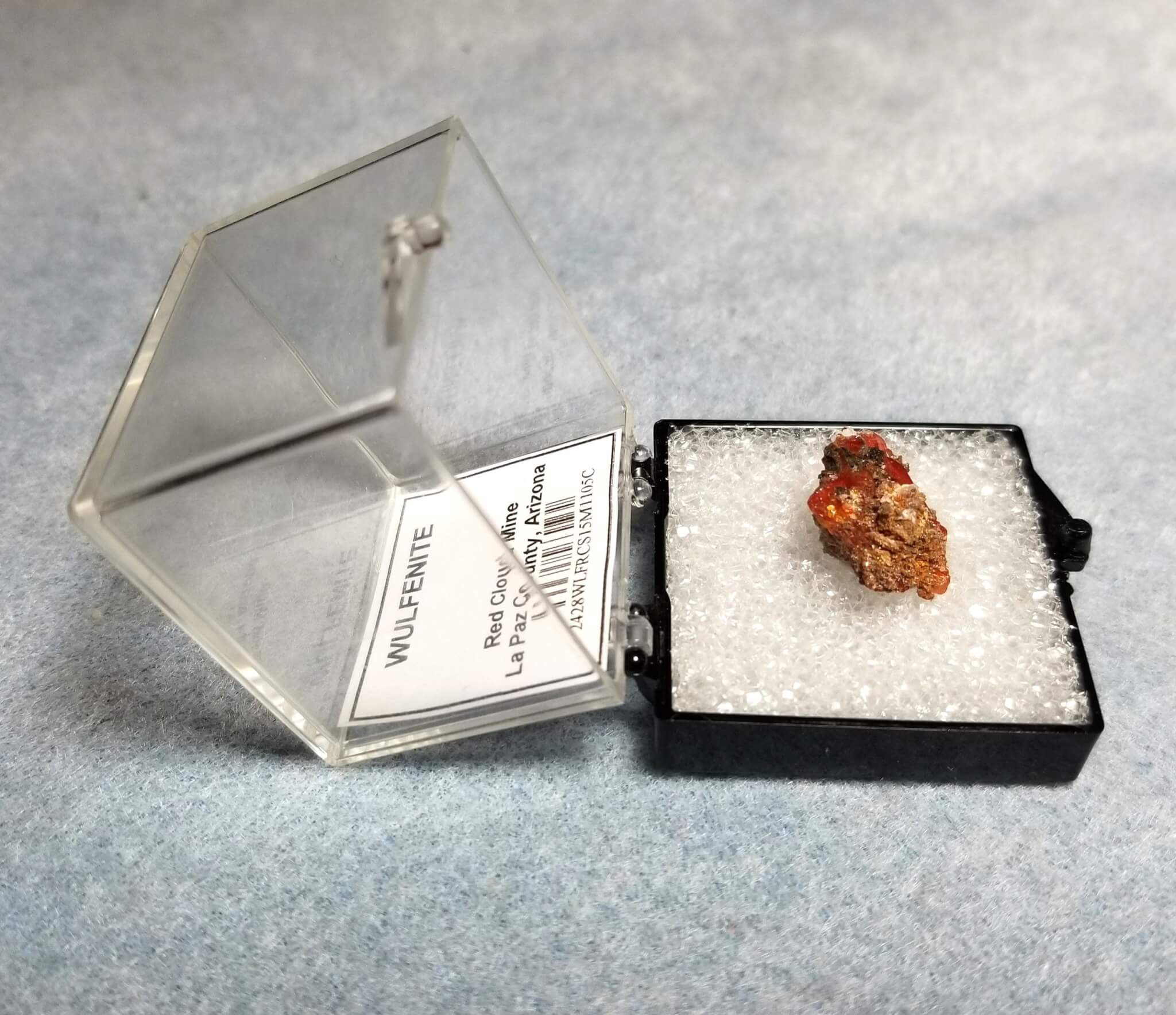 Wulfenite Specimen Thumbnail 15x13mm 11.05Crts - Image 2