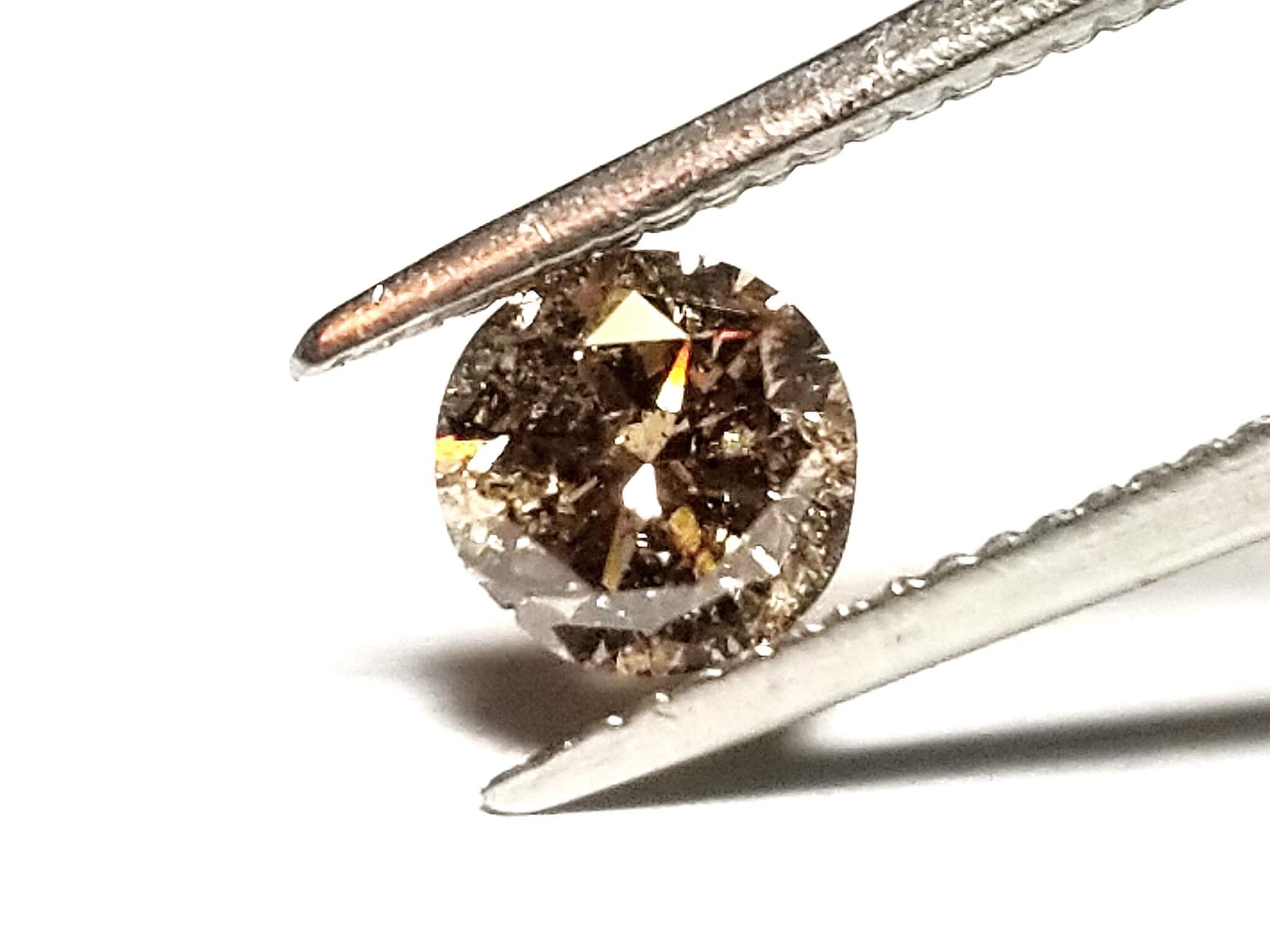Diamond Champagne Round I1 4.7mm 0.44crts (chipped girdle) - Image 4