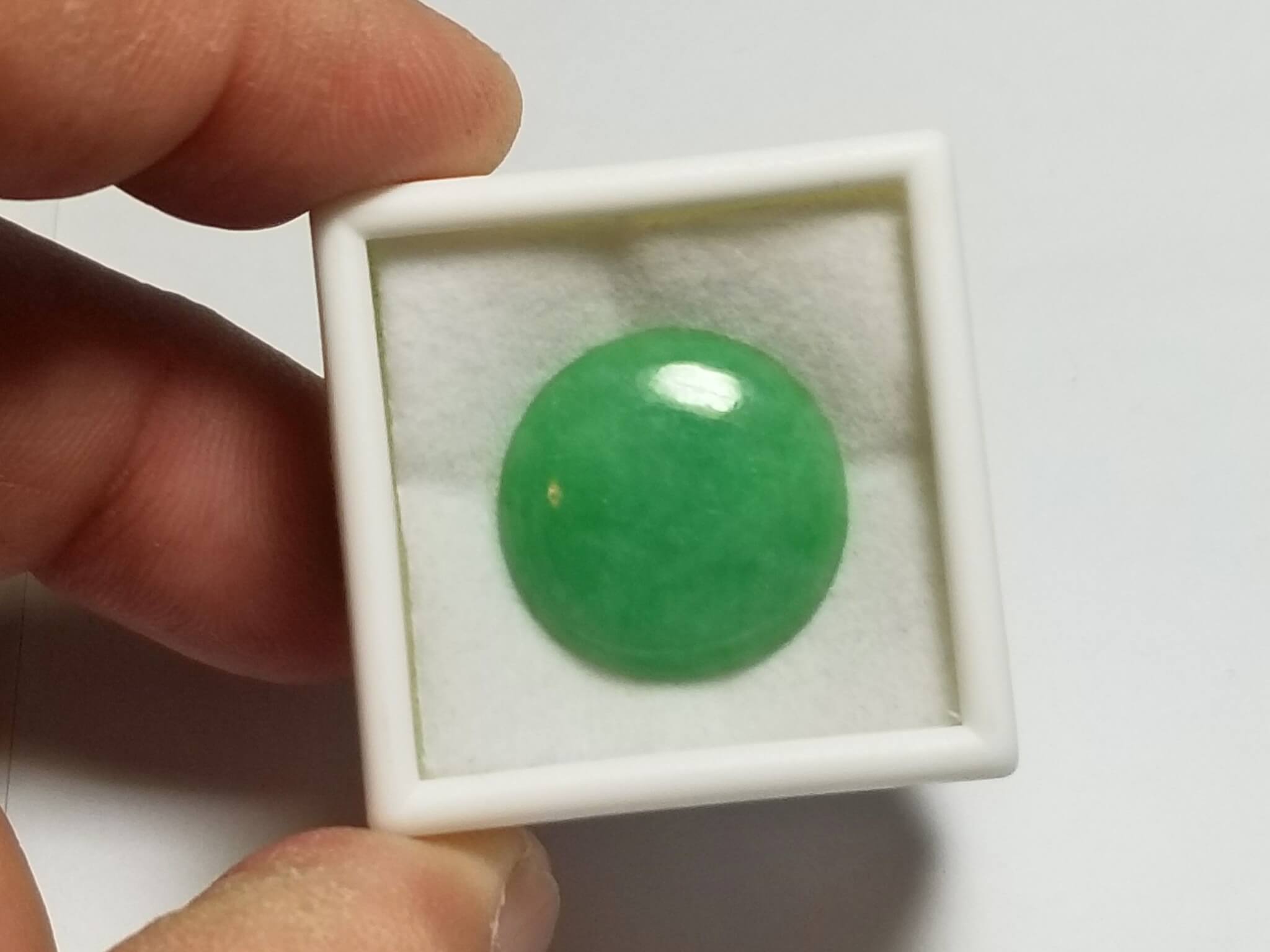 Jade Green Round Cabochon 20mm 13.65crts - Image 3