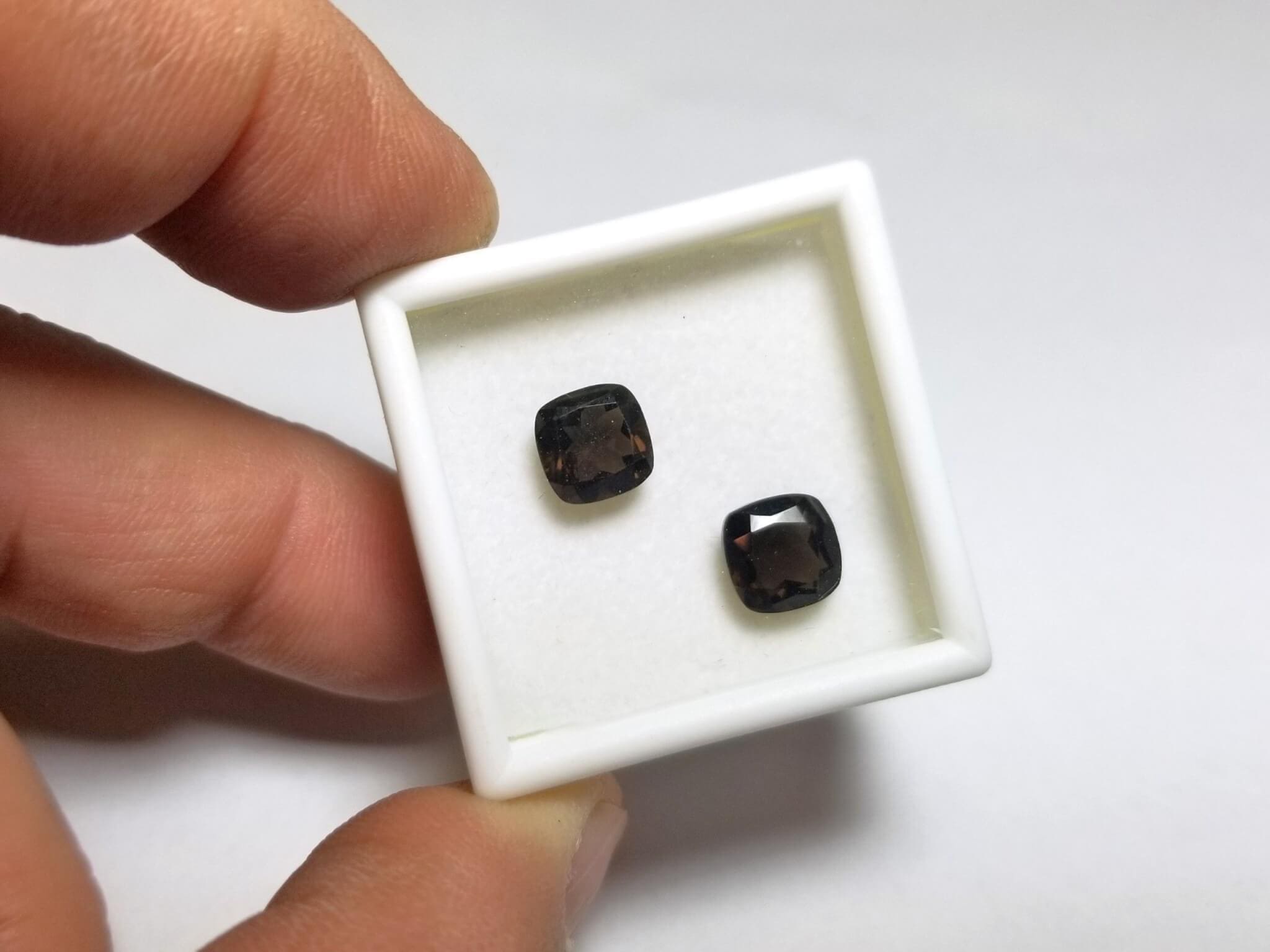 Quartz Smoky Cushion Cut 8mm (2Pcs) - Image 3