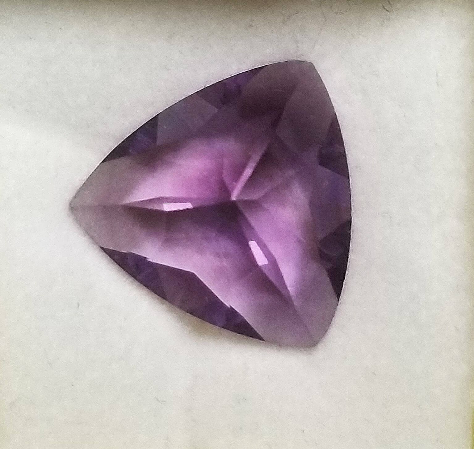 Amethyst Trillion Fantasy Cut 17mm 13.20Crts - Image 2