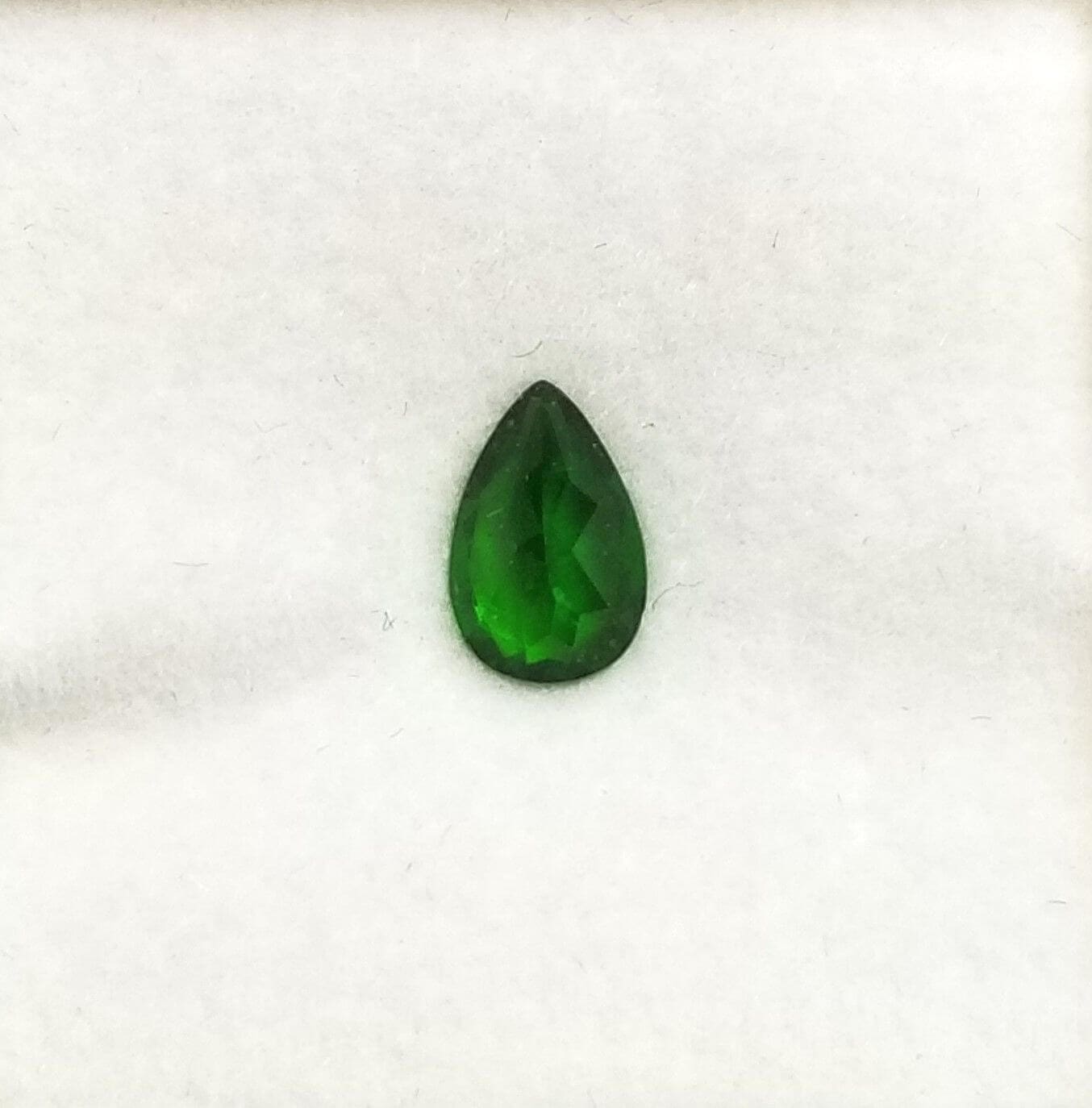 Chrome Diopside (Russian) 8x5mm 0.95Crts - Image 2