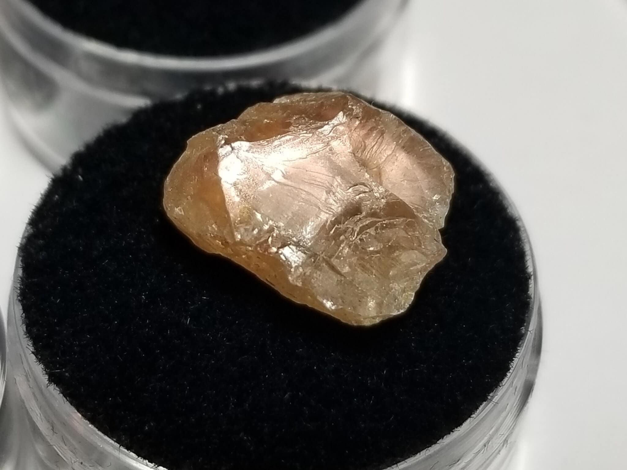 Sunstone Oregon Golden Schiller Rough Specimen Random Sample (1Pcs) - Image 5
