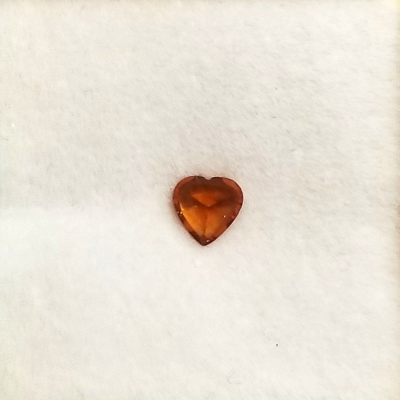 Garnet Spessartite Heart 5mm 0.53crts - Image 2
