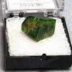 (L4) Garnet Demantoid (Irannn) Specimen Thumbnail 17mm x 12mm (Shaped) #1820