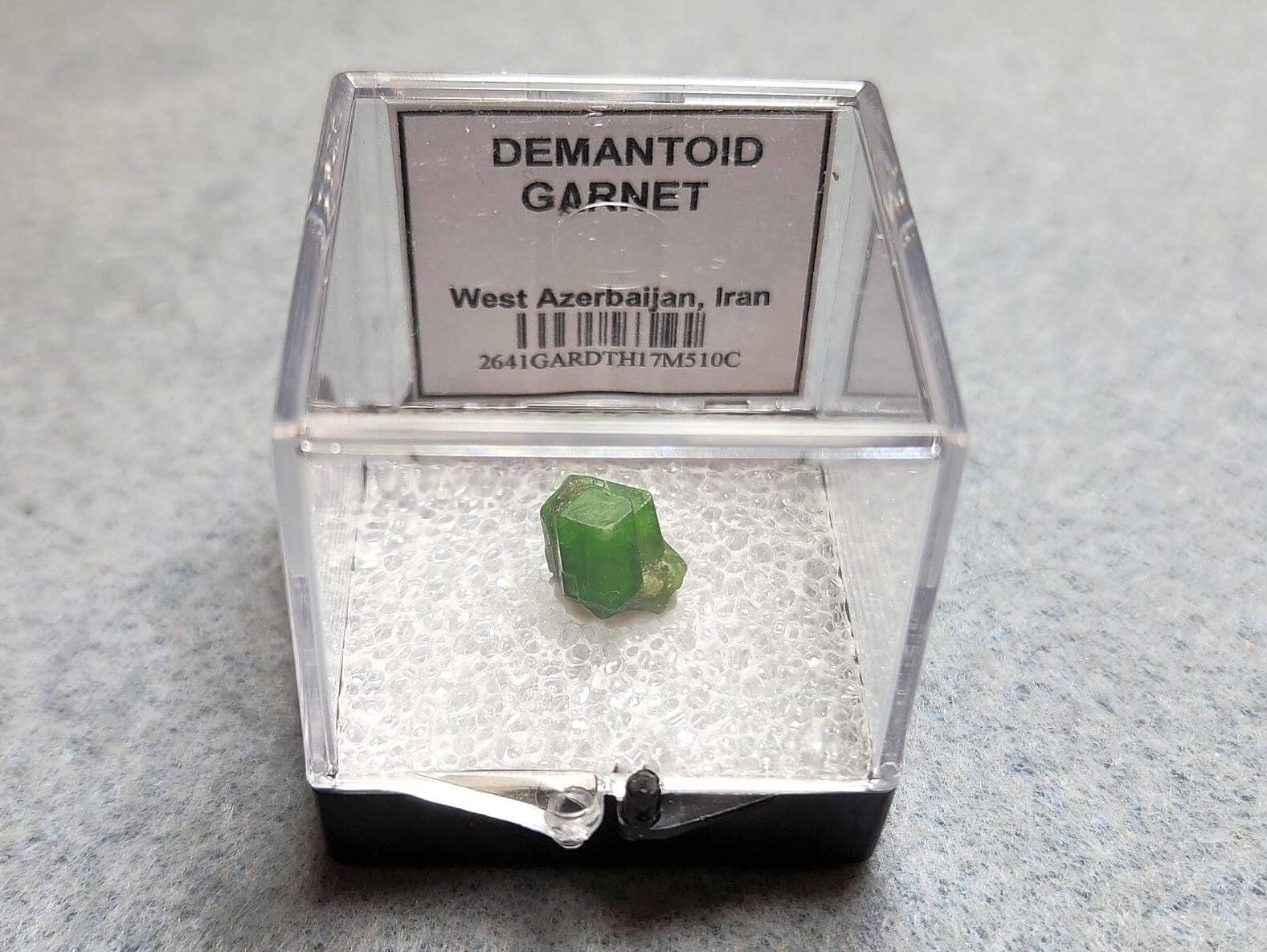 (L3) Garnet Demantoid (Irannn) Specimen Thumbnail 9.6mm x 8.5mm #510 - Image 6