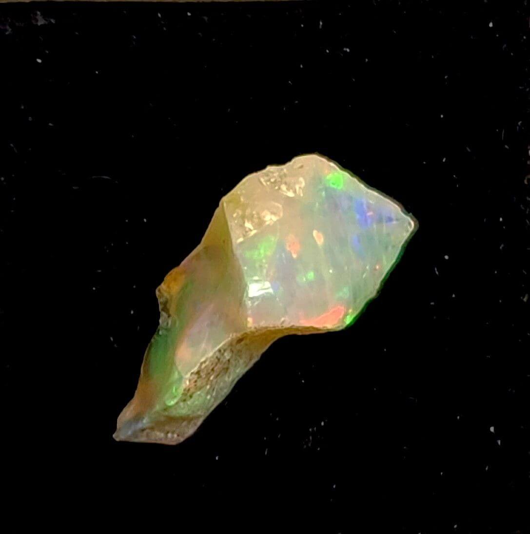 Opal Ethiopian Rough 20x12mm 5.25crts - Image 2