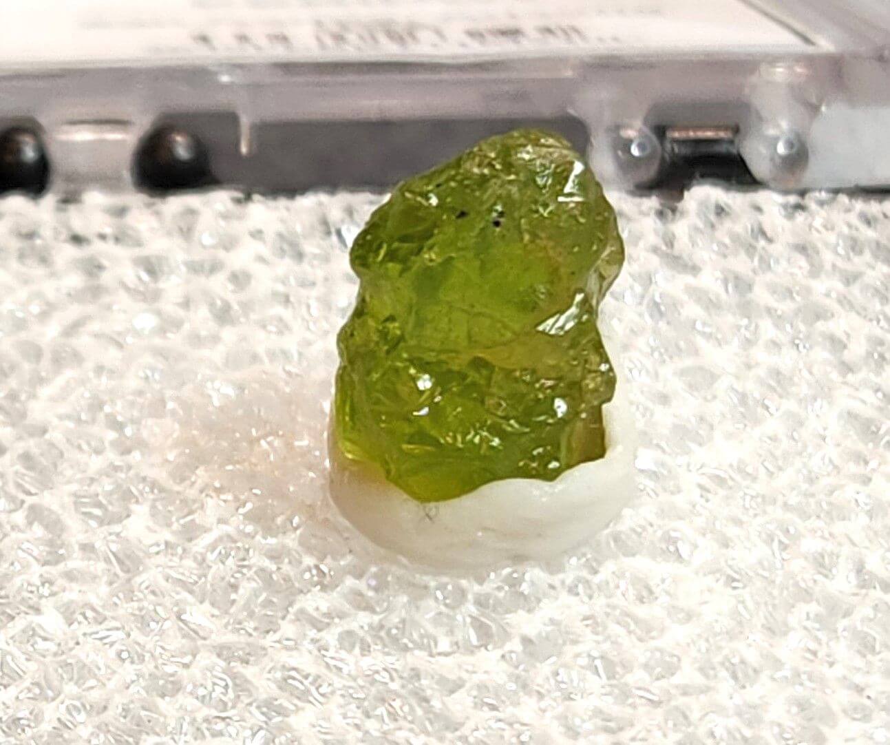 Peridot Arizona Specimen Thumbnail 11x7.5mm #540 - Image 2