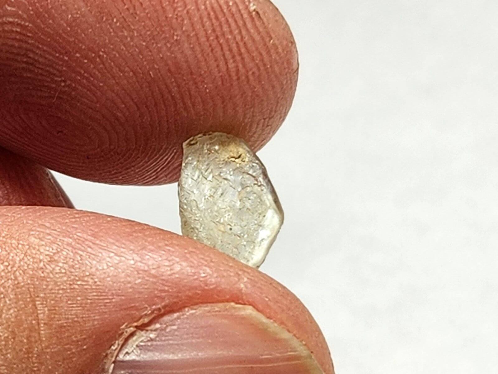 Sapphire Montana Rough Specimen Frost White 9.6x6.6mm 2.72Crts - Image 4