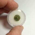 (E5) Jade Green Round Carving Bead Full Drilled 10,25mm 4.04Crts