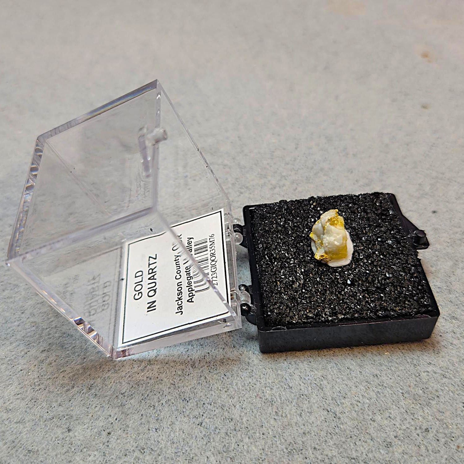 Gold In Quartz Oregon Specimen Thumbnail 12x9mm #76 - Image 3