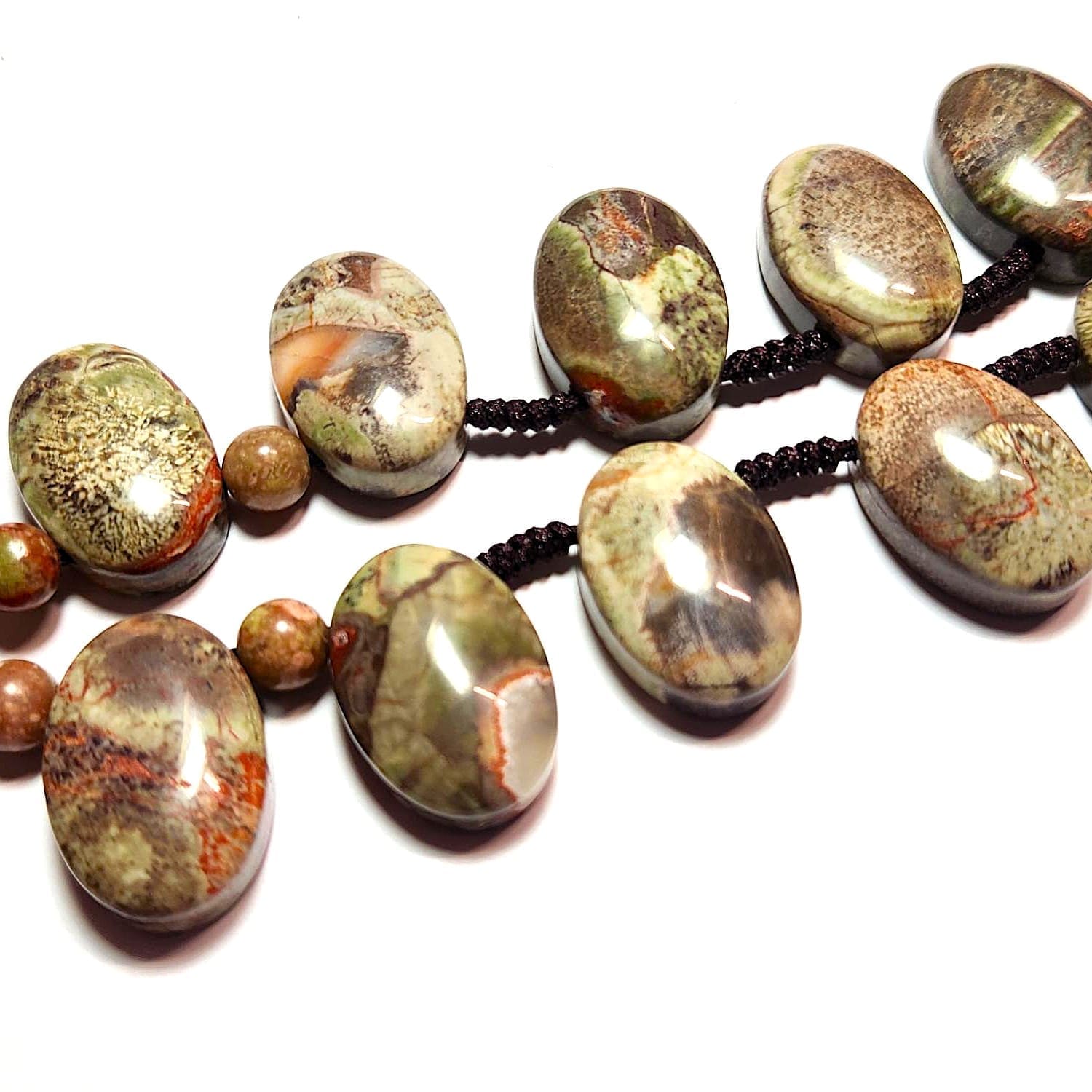 Richardson Ranch Oregon Agate Cabochon Bead 25″ 304Ctw Necklace - Image 3